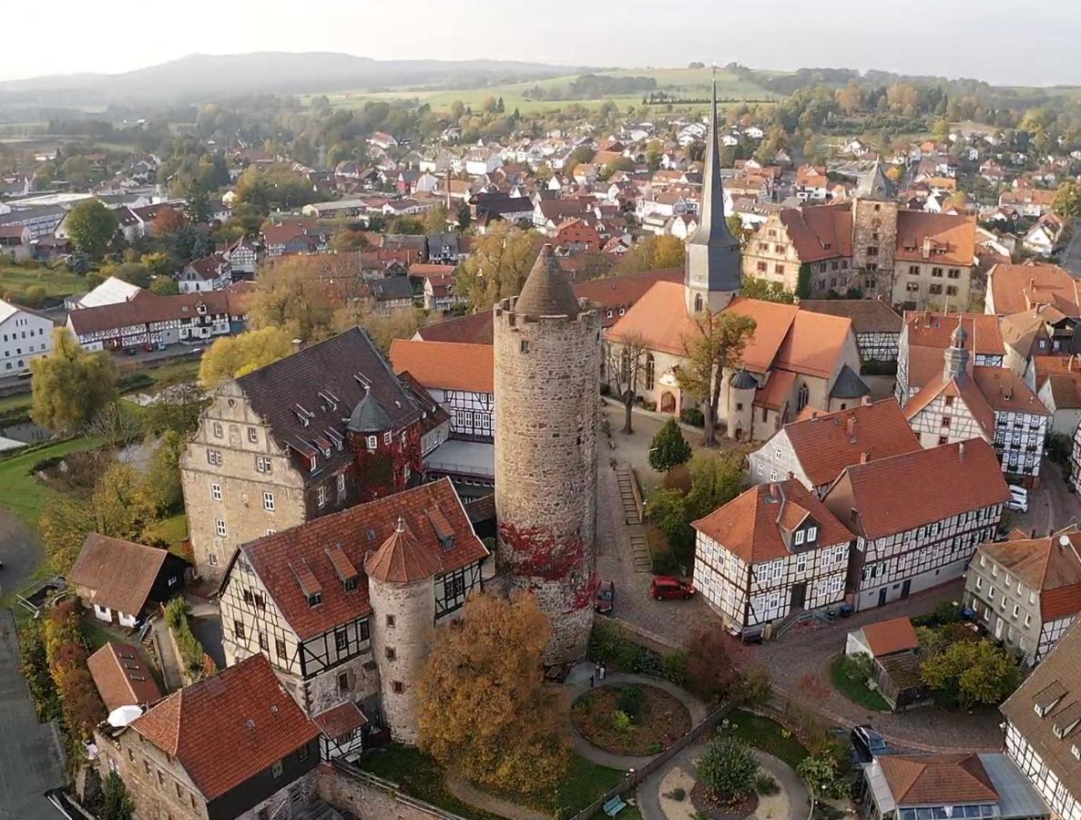 Alte Foersterei - Elegantes Apartment In Der Historischen Hinterburg Schlitz - Nahe Fulda Und Bad Hersfeld Eksteriør bilde